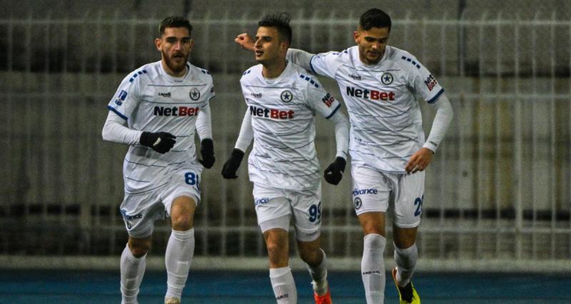  - Un match reporté en Grèce pour des buts trop petits !