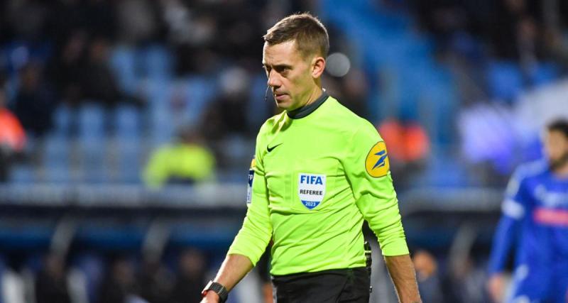  - Ligue 1 : Les arbitres de la J23 dévoilés 
