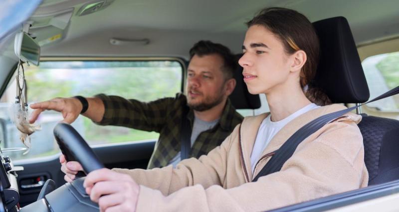  - 6500 euros pour un permis de conduire sans passer l’examen, une auto-école et un inspecteur démasqués