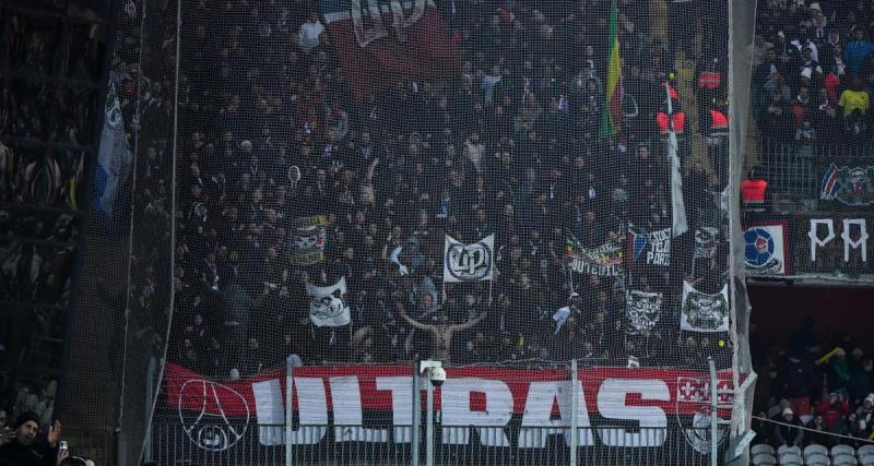  - Monaco - PSG : les supporters parisiens craquent, banderole terrible déployée