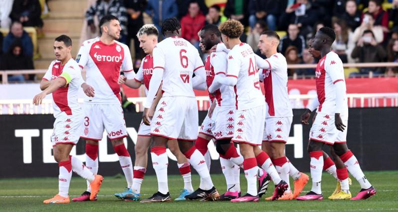  - Monaco surclasse le PSG à la pause 