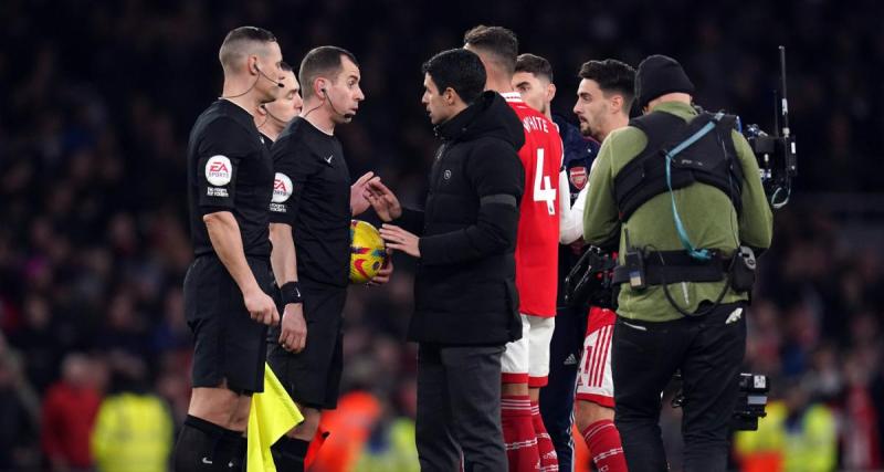  - Arsenal : les supporters crient au scandale après une erreur du VAR qui pourrait coûter cher dans la course au titre !