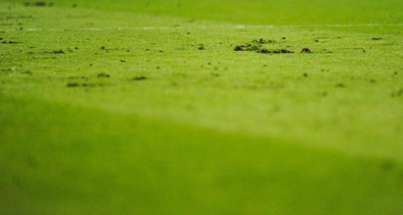  - Un match arrêté… après l’irruption d’une moto sur le terrain ! 