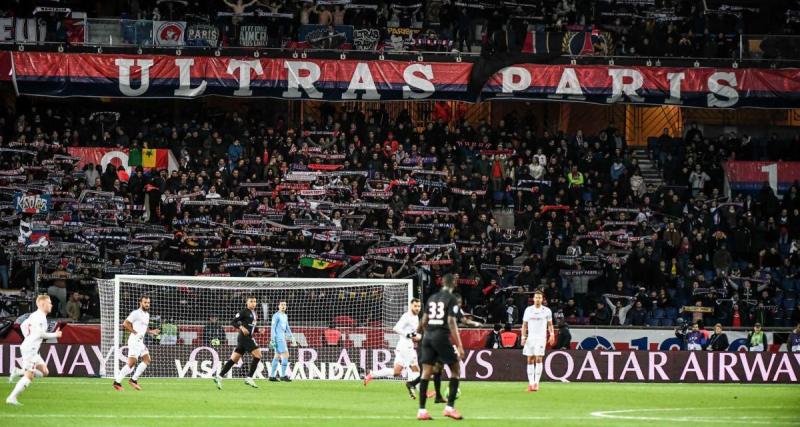  - PSG - Bayern Munich : le tifo tout simplement incroyable des supporters parisiens ! 