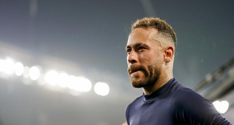  - PSG – Bayern : une légende du football français découpe Neymar !