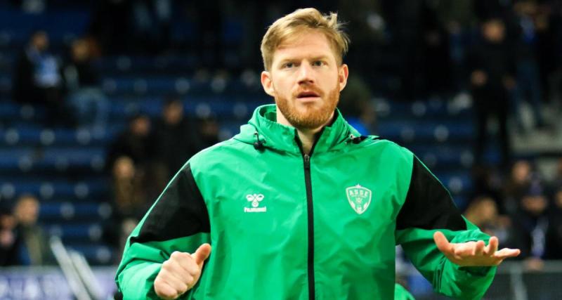  - ASSE : même blessé, Charbonnier bat des records ! 