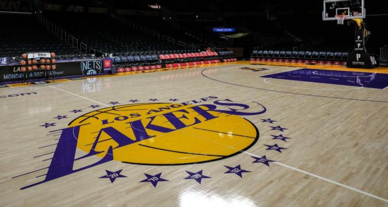  - Los Angeles Lakers : les Californiens interdits de signer un joueur 