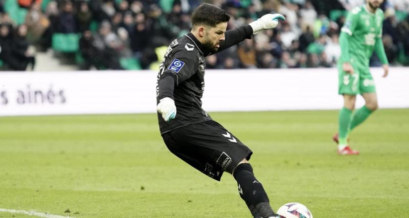  - ASSE : Larsonneur a une revanche à prendre sur un Nîmois
