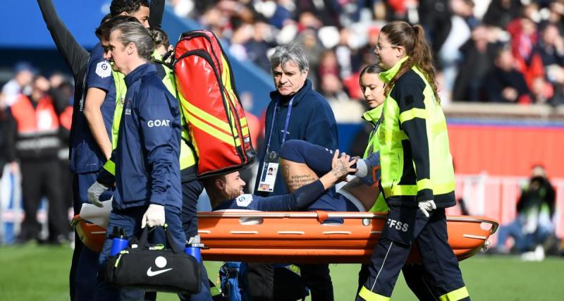  - PSG : "Reste fort", le beau message de Kylian Mbappé à Neymar après sa nouvelle blessure 