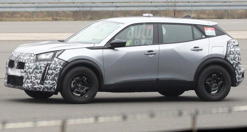  - Peugeot 2008 restylée (2023) : un prototype camouflé surpris par nos paparazzi