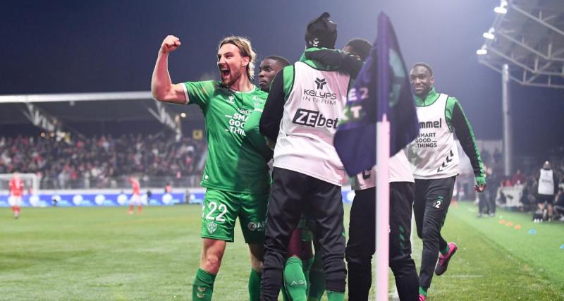  - Saint-Etienne s'offre Nîmes et prend ses distances avec la zone rouge !