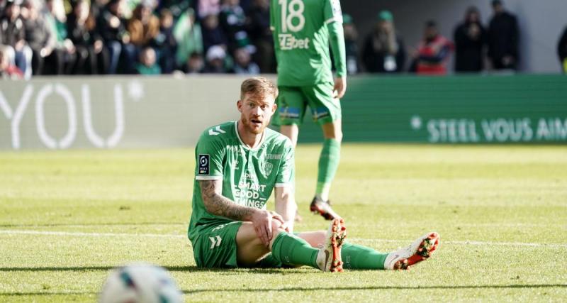  - ASSE : Gaëtan Charbonnier opéré avec succès