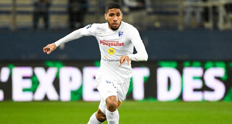 - Une recrue aux Girondins, les ultras d'Angers s'énervent, coups durs pour Strasbourg et Brest