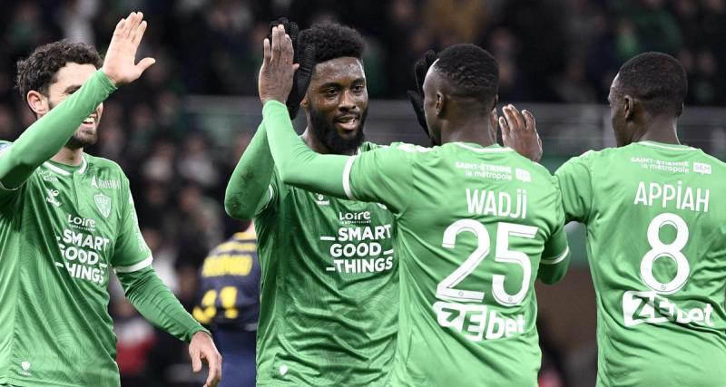  - ASSE - Pau : Wadji et Krasso marquent encore, une défense solide... les notes des Verts 