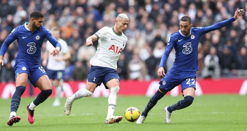  - Chelsea : Ziyech lâche une gifle et prend un rouge... annulé par le VAR !