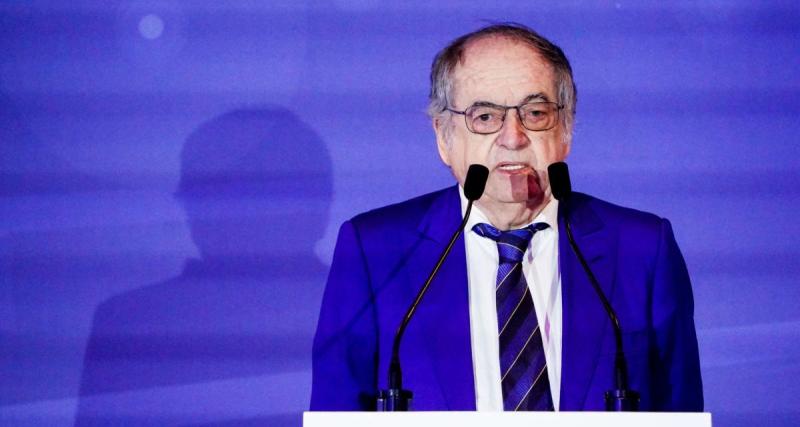  - FFF : Noël Le Graët démissionne de son poste de président ! 