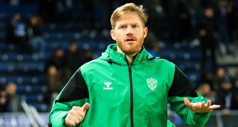  - ASSE : out pour la saison, Charbonnier ne perd pas son temps et met un gros tacle ! 