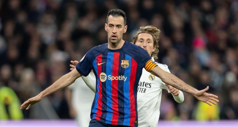  - FC Barcelone, PSG - Mercato : après avoir effacé Messi et Ramos des tablettes, Busquets a reçu une offre