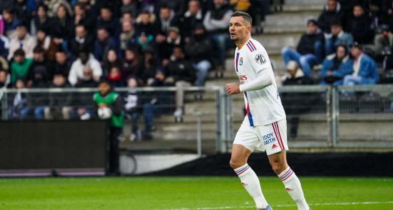  - OL : quand Lovren se moque...de la coupe de cheveux de Lukeba !
