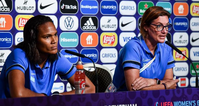  - Équipe de France (F) : les frondeuses attaquées par la FFF