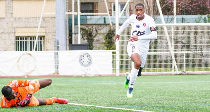  - Rennes : un jeune attaquant signe pro (off) 