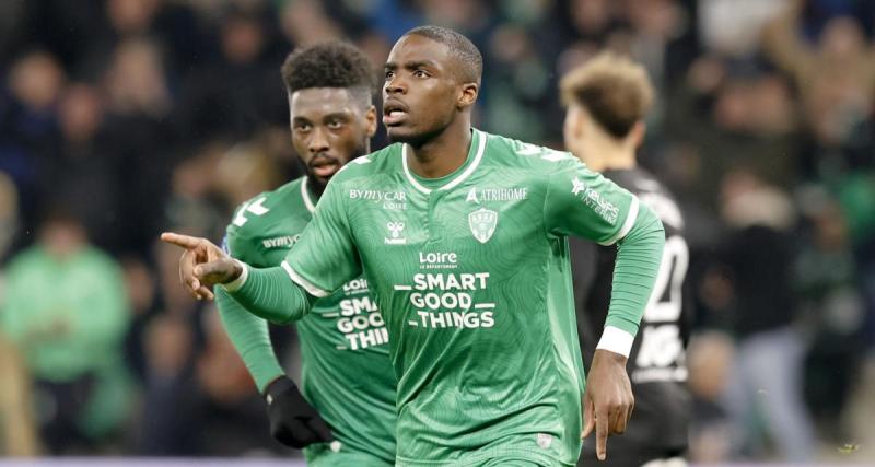  - Ligue 2 : Saint-Etienne freiné, Nîmes et Rodez se rebellent