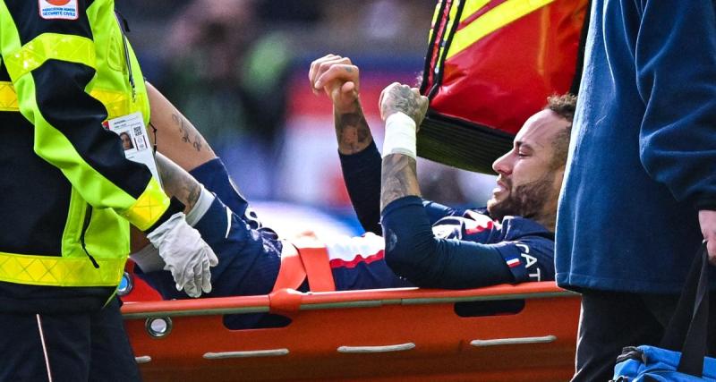  - PSG : Neymar donne de ses nouvelles après l'opération