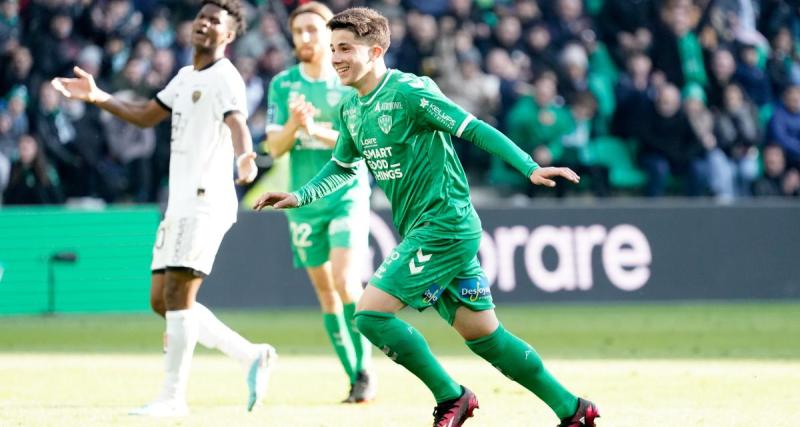  - ASSE : Regragui justifie la première convocation de Bouchouari