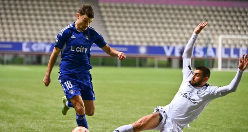  - Versailles douche Bastia-Borgo avant la pause