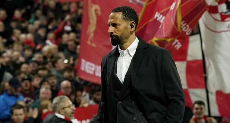  - Manchester United : Rio Ferdinand tacle fort Liverpool et deux légendes des Reds