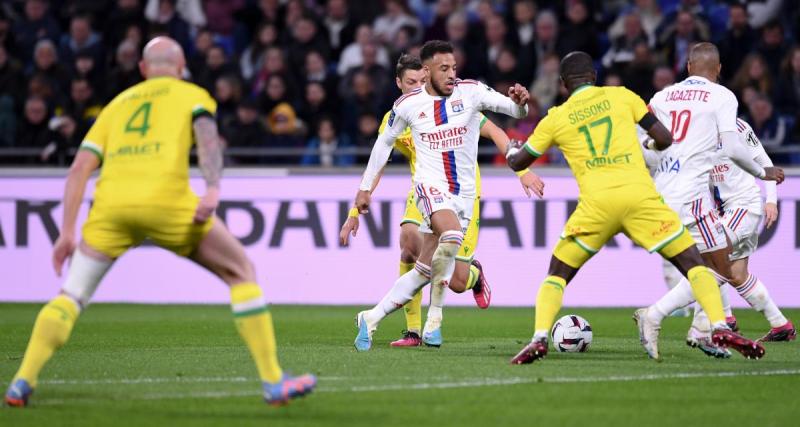  - A la pause, le FC Nantes tient tête à l'OL, Lukeba et Lacazette dans l'histoire