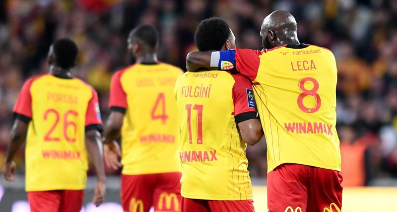  - Lens – Angers : le geste fort des Sang et Or, qui ont échangé le flocage de leur maillot !
