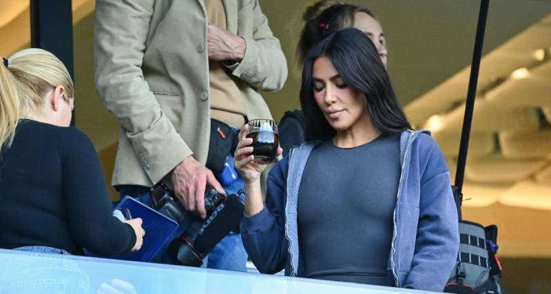  - PSG, Arsenal : le chat noir Kim Kardashian se fait chambrer !