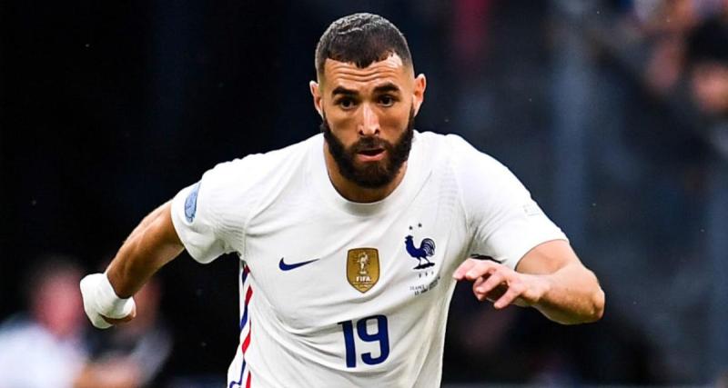  - Équipe de France : Benzema prévient la FFF par mail de son absence à l'hommage des retraités