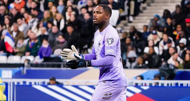  - Équipe de France : pour Deschamps, Maignan "a tout pour prendre le relais" de Lloris