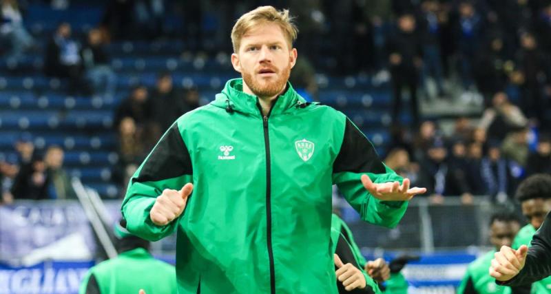  - ASSE : Charbonnier contraint de s'asseoir sur un pactole à cause de sa blessure
