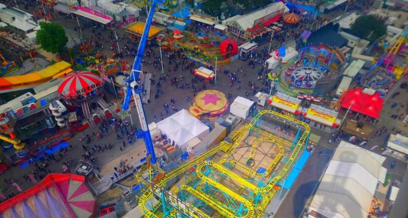  - Un millénaire après, pourquoi la Foire du Trône attire-t-elle toujours les familles ?