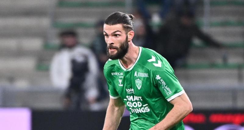  - ASSE : le remplacement de Pétrot contre Niort fait débat chez les Verts