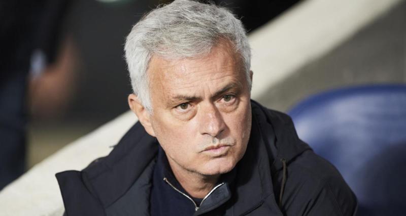  - AS Rome : le geste fort de Mourinho face à ses propres supporters 