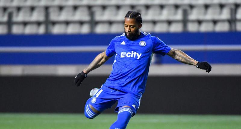  - Versailles accroché par Châteauroux à la pause 