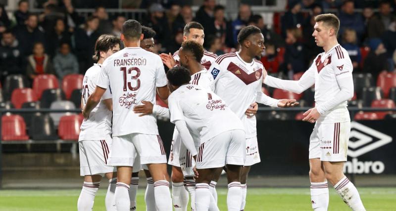  - Bordeaux mène logiquement sur la pelouse de Guingamp 