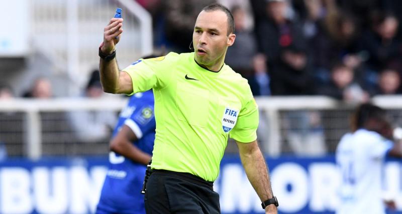  - Ligue 2 : les arbitres de la 30ème journée dévoilés 