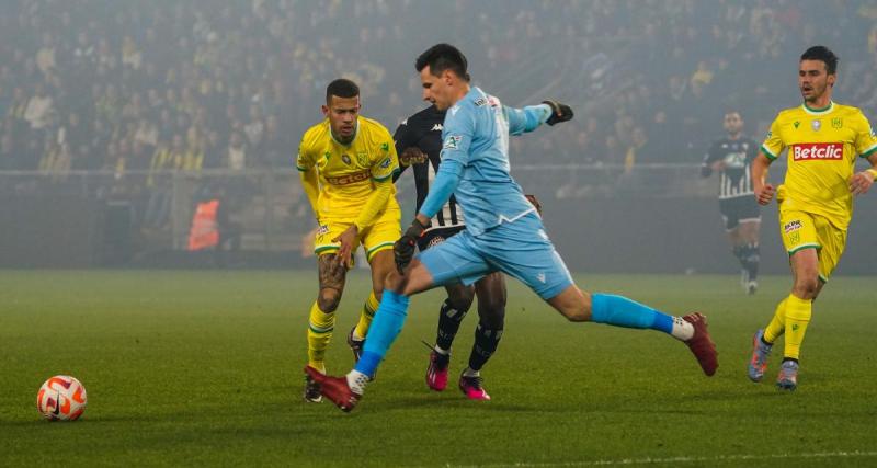  - FC Nantes - Mercato : Lafont remplacé par un nouveau cador bien connu au PSG ?
