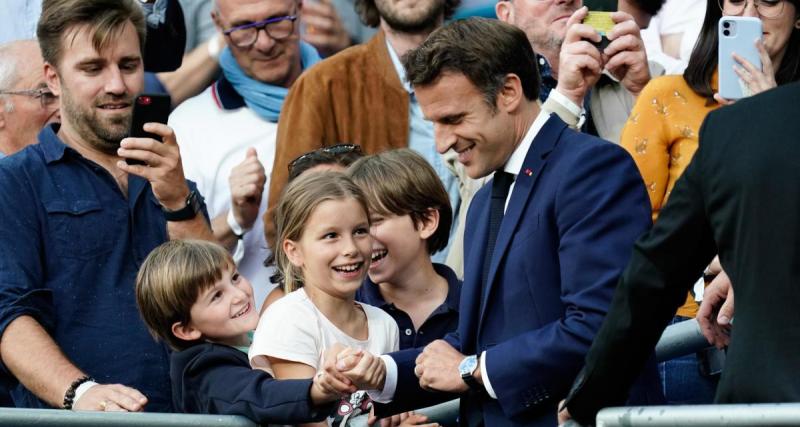  - Foot Amateur : Macron sur les terrains avec des enfants atteints d'autisme