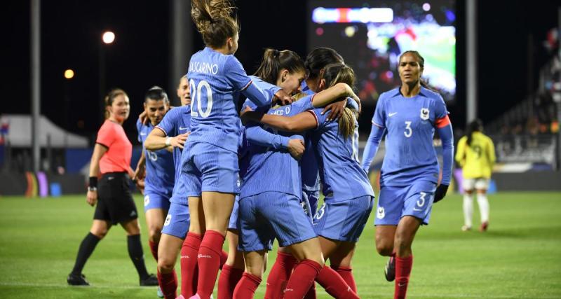  - Équipe de France (F) : la joie des Bleues dans le vestiaire après la première de l’ère Renard