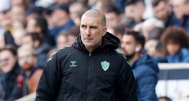  - Paris FC - ASSE : Batlles ressort deux joueurs après la victoire sur le PFC