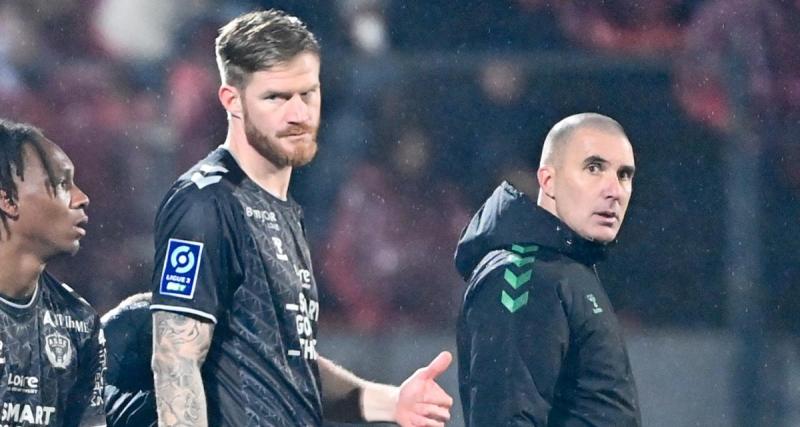  - ASSE : Batlles fait une annonce sur Charbonnier