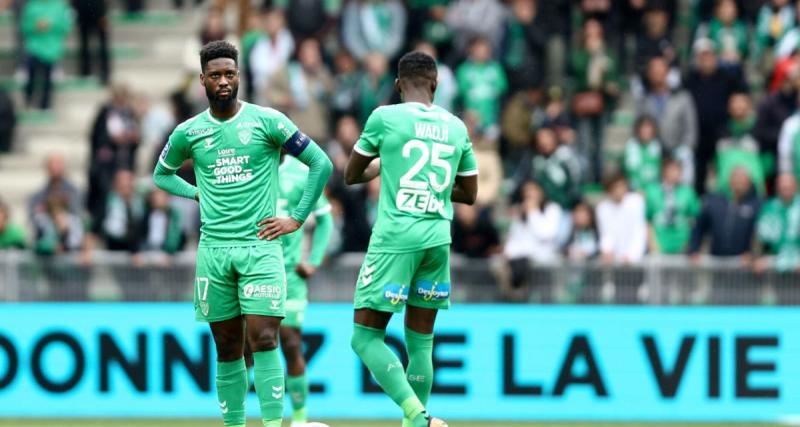  - Saint-Etienne - Metz : match interrompu après des incidents en tribunes