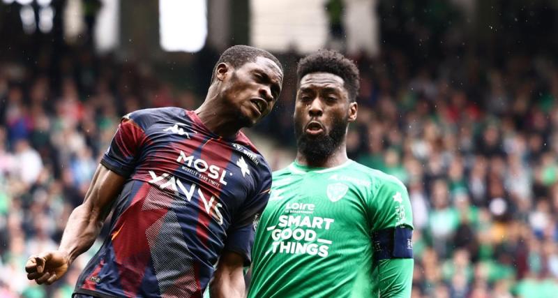  - Plombée par une entame ratée, l'ASSE s'incline face au FC Metz