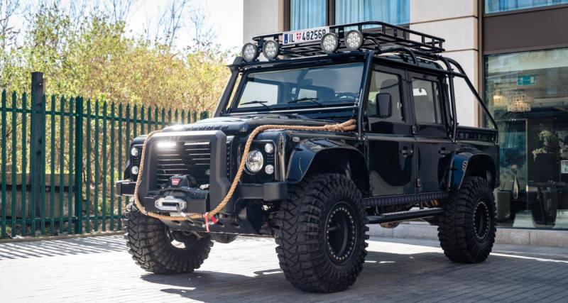  - Ce Land Rover Defender SVX a joué dans la saga James Bond et il est désormais à vendre !